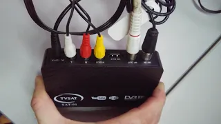 Setting up a digital set-top box receiver.Установка и подключение цифровой приставки ресивер DVB T2.