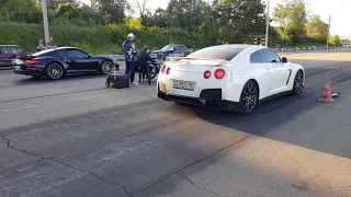 Nissan gtr r35 vs Porsche 911 turbo S | Турбодром Белая стрела |