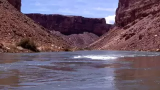 Old Version (see latest update here on YouTube) 1983 High Water grand canyon part 1 of 2 100,000 cfs