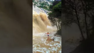 Descida d'água na Serra de Santa Luzia PB