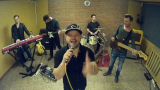 Ő még csak 14 (cover)- Big Time zenekar