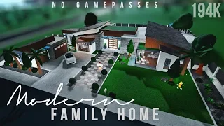 Bloxburg: Modern Family Home (No Gamepasses) 194K