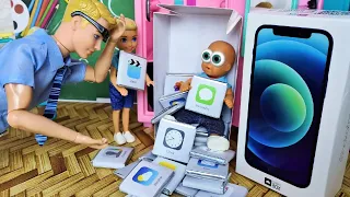 BROKE THE TEACHER'S PHONE Кат Katya and Max are a cheerful family at school series stop motion dolls