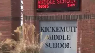 Bristol-Warren will place police officer at Kickemuit Middle School after teacher complaints