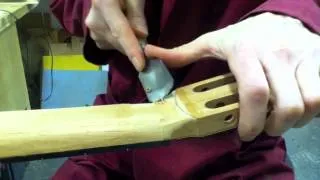 Heeres Spanish Guitar Making Course (15): Shaping the neck