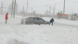 Heavy Winter Snow Storm in Toronto Canada