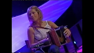 Sharon Shannon with Mary Shannon and Jim Murray The Burst Mattress