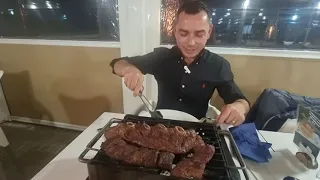 PROBANDO LA  MEJOR PARILLADA ARGENTINA DE LA ZONA