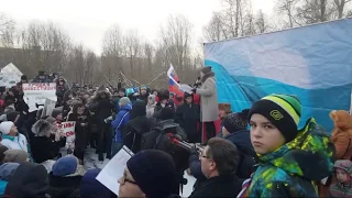 Митинг против московского мусора