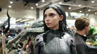 ALITA: BATTLE ANGEL PRIME 1 Statue at Comic Con