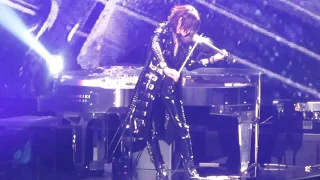 X-Japan in NYC @ Madison Square Garden 2014 Clip_Sugizo Violin Solo & Kurenai