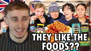 Brit Reacting to American Highschoolers try British comfort food for the first time!