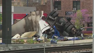 Metra trains not stopping at Clarendon Hills after fatal crash