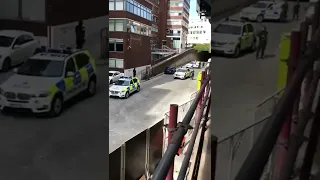 Serious Armed Police Convoy / Escort Outside Liverpool Crown Court