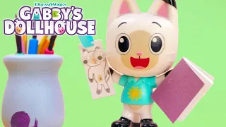 Pandy Marks The Spot! 📖 Craft Your Own Bookmark | GABBY'S DOLLHOUSE TOY PLAY ADVENTURES