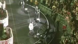 Bon Jovi - You Give Love a Bad Name (Live 2005)