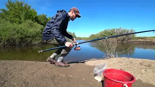 РЫБАЛКА.ОКУНЬ,ПЛОТВА.Рыба Кишит в реке.Клёв Хорош.Погода кайф#рыбалка #youtube #fishing