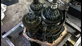 Полная разборка и дефектовка кпп  Рено B18 (Gearbox Renault B18)