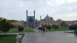 A unique experience in an amazing 425-year-old mosque in Iran | solo trip