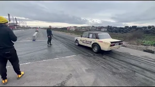 ML63 AMG vs VAZ 2106