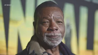 Footballer-turned-actor Carl Weathers, who starred in 'Rocky' movies and 'The Mandalorian,' dies