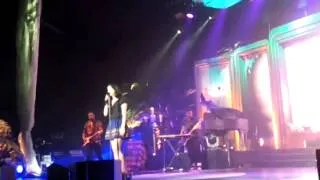 Lana Del Rey - Heart Shaped Box (live in Vienna)