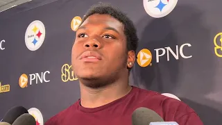 Broderick Jones talks about preparing for his first NFL start, learning from Isaac Seumalo