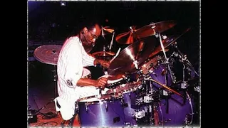 Omar Hakim Drum Solo 1986