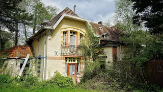 THE CURSED HOUSE - ABANDONED HOUSE WITH EVERYTHING LEFT BEHIND