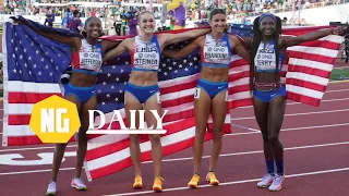 U.S. women shock Jamaica to win 4x100 relay; U.S. men flounder again at world championships - ESPN