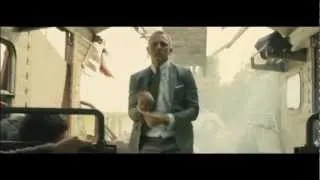 SKYFALL 007 - "Digger vs Train" Film Clip [HD] - In Singapore Theatres 1 November 2012