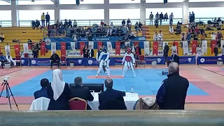 taekwondo İstanbul gençler 59 kilo final (hakemi trolleyince hakem tekme atıyor)