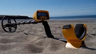 Garrett Ace 400i at the Beach