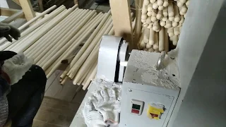 Изготовление черенка на фабрике.//  manufacturing handles for shovels