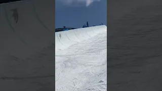 Halfpipe Skiing at its finest!