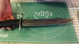 hunting knives and pocket knives unboxing from knifewarehouse.