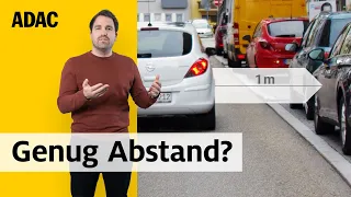 Müsst ihr 1 Meter Abstand zu parkenden Autos halten? | ADAC | Recht? Logisch!