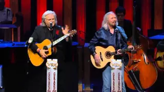 Barry Gibb    How Can You Mend A Broken Heart    Live at the Grand Ole Opry   Opry