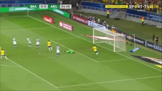 1:0 Philipe coutinho super goal vs Argentina 11/10/16