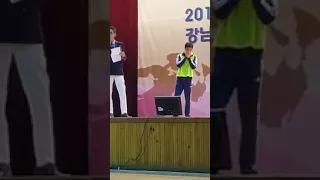 FILIPINO sing in front of KOREANS, and the reactions was amazing😊😊👏👏