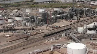 Suncor faces lawsuit by environmental groups over repeated air pollution violations