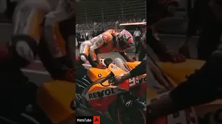 Marc Marquez bike change! 🔥 | @marcmarquez93