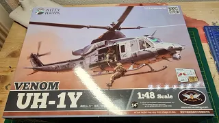 Unboxing Kitty Hawk UH-Y Venom 1:48