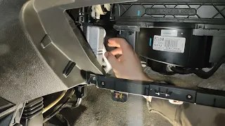 Chevrolet aveo T300 замена радиатора отопителя (печки), без снятия панели.