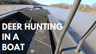WHITETAIL DEER HUNTING IN A BOAT 🦌🦌🦌