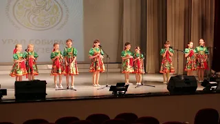 Народный детский  вокальный ансамбль "Ладушки" (средняя группа) - 2. "У ворот Егорова"