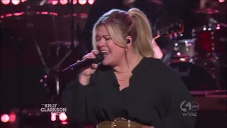 Kelly Clarkson & Lorna Courtney Sing "Since U Been Gone" Live Concert Performance May 2023 HD 1080p