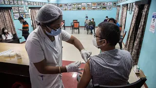 Rich countries hoarding vaccines has to end, expert says