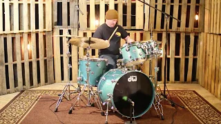 DW Collector's Maple Artesian Green Metallic Drum Set - 22, 10, 12, 16