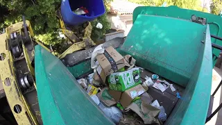 Hopper Video — Scorpion ASL Collecting Recycling